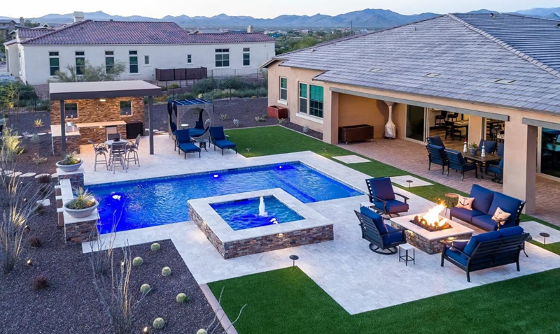 Pool Builders and Outdoor Living Space Integration